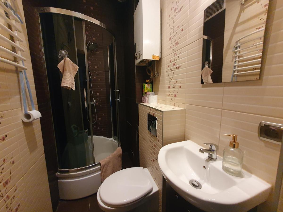 Basic, Quiet Apartment Close To Main Square Krakov Exteriér fotografie